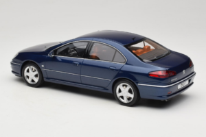 Peugeot 607 Phase II 3.0 V6 Blauw Otto 1:18 OT485 Hars — afbeelding 5 van 6