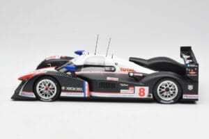 Peugeot 908 HDi LMP1 #8 S. Sarrazin / P. Lamy / S. Bourdais 24 Hours of Le Mans 2nd 2007 Minichamps 1:18 150071208 Metaal — afbeelding 3 van 6