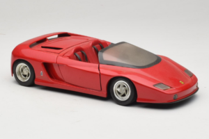 Pininfarina Mythos Rood Revell 1:18 8806 Metaal — afbeelding 6 van 8