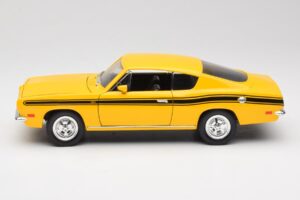 Plymouth Barracuda Geel Road Legends 1:18 92178 Metaal — afbeelding 4 van 8