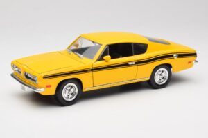 Plymouth Barracuda Geel Road Legends 1:18 92178 Metaal
