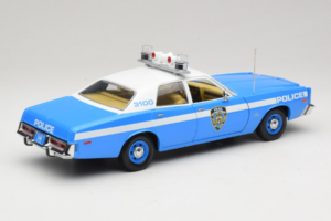 Plymouth Fury Police Pursuit New York Police Department GreenLight 1:18 19043 Metaal — afbeelding 3 van 8
