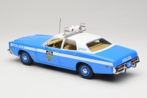 Plymouth Fury Police Pursuit New York Police Department GreenLight 1:18 19043 Metaal — afbeelding 7 van 8