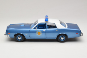 Plymouth Fury Police Pursuit Smokey and the Bandit GreenLight 1:18 19044 Metaal — afbeelding 4 van 8