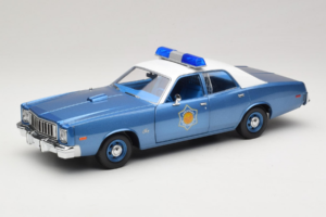Plymouth Fury Police Pursuit Smokey and the Bandit GreenLight 1:18 19044 Metaal