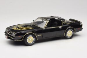 Pontiac Firebird Trans Am SE Smokey and the Bandit Joyride 1:18 33121 Metaal