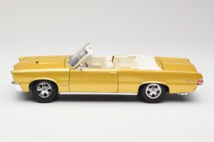 Pontiac GTO Hurst Edition Goud Maisto 1:18 531884 Metaal — afbeelding 4 van 8