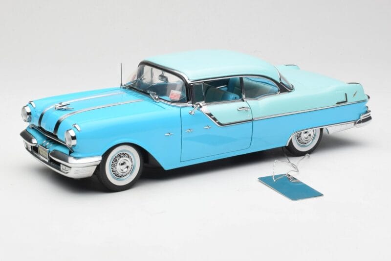 Pontiac Star Chief Blauw Sun Star 1:18 5041 Metaal