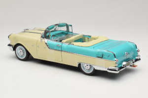 Pontiac Star Chief I Love Lucy Nautilus Blue Wit Sun Star 1:18 5057 Metaal — afbeelding 6 van 7
