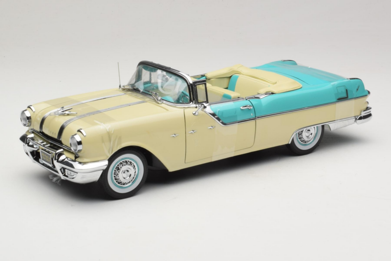 Pontiac Star Chief I Love Lucy Nautilus Blue Wit Sun Star 1:18 5057 Metaal