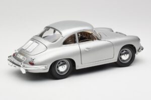 Porsche 356B Zilver Bburago 1:18 3021-M1 Metaal — afbeelding 3 van 8