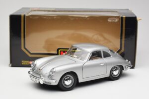 Porsche 356B Zilver Bburago 1:18 3021-M1 Metaal — afbeelding 8 van 8