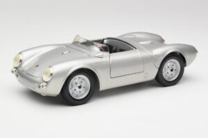 Porsche 550 A Spyder Zilver Maisto 1:18 50314 Metaal