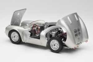 Porsche 550 A Spyder Zilver Maisto 1:18 50314 Metaal — afbeelding 5 van 8