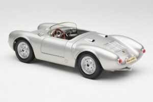 Porsche 550 A Spyder Zilver Maisto 1:18 50314 Metaal — afbeelding 7 van 8