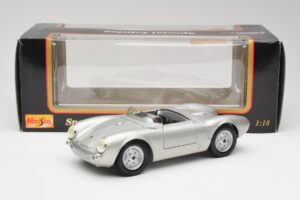 Porsche 550 A Spyder Zilver Maisto 1:18 50314 Metaal — afbeelding 8 van 8