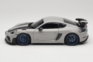 Porsche 718 Cayman 982 GT4 RS Weissach Package Chalk Norev 1:18 187253 Metaal — afbeelding 4 van 8