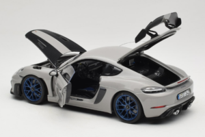 Porsche 718 Cayman 982 GT4 RS Weissach Package Chalk Norev 1:18 187253 Metaal — afbeelding 5 van 8