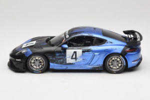 Porsche 718 Cayman GT4 RS Clubsport Zwart Blauw Otto 1:18 OT469 Hars — afbeelding 3 van 6