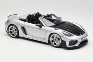 Porsche 718 Spyder RS Weissach Pack GT-Silver Metallic Norev 1:18 187270 Metaal — afbeelding 6 van 8