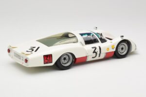 Porsche 906 LH #31 H. Herrmann / H. Linge Porsche System Engineering 24 Hours of Le Mans 1966 Minichamps 1:18 100666131 Metaa — afbeelding 3 van 8