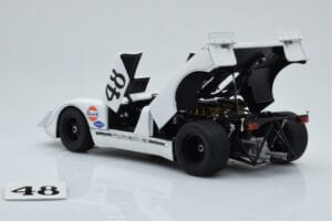 Porsche 908/02 #48 S. McQueen / P. Revson 12 Hours of Sebring 2nd Place Post Race Version 1970 AUTOart 1:18 87072 Metaal — afbeelding 5 van 8