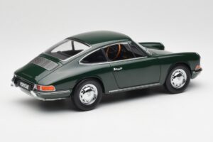 Porsche 911 901 Irish Groen Kyosho 1:18 08969G Metaal — afbeelding 3 van 8