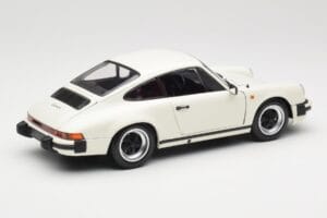Porsche 911 930 Carrera 3.2 Grand Prix White Minichamps 1:18 100063024 Metaal — afbeelding 3 van 8