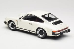 Porsche 911 930 Carrera 3.2 Grand Prix White Minichamps 1:18 100063024 Metaal — afbeelding 7 van 8