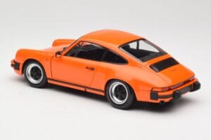Porsche 911 930 Carrera 3.2 Signal Orange Minichamps 1:18 100063025 Metaal — afbeelding 7 van 8