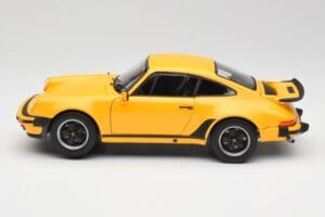 Porsche 911 930 Turbo 3.0 Geel Norev 1:18 187579 Metaal — afbeelding 4 van 8