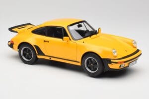 Porsche 911 930 Turbo 3.0 Geel Norev 1:18 187579 Metaal — afbeelding 6 van 8