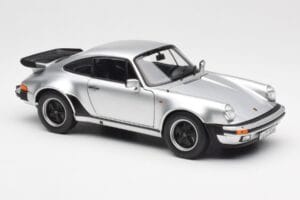 Porsche 911 930 Turbo 3.3 Zilver Norev 1:18 187574 Metaal — afbeelding 6 van 8
