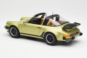 Porsche 911 930 Turbo Targa Groen Metallic Norev 1:18 187526 Metaal — afbeelding 9 van 10