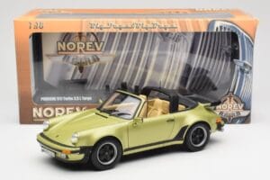 Porsche 911 930 Turbo Targa Groen Metallic Norev 1:18 187526 Metaal — afbeelding 10 van 10