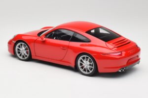 Porsche 911 991 Carrera S Guards Rood Minichamps 1:18 100061020 Metaal — afbeelding 7 van 8