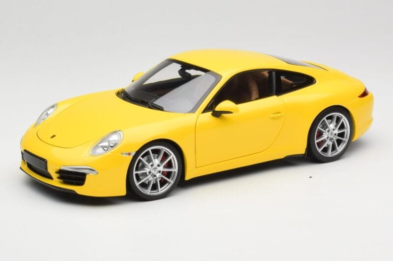 Porsche 911 991 Carrera S Racing Yellow Minichamps 1:18 100061021 Metaal