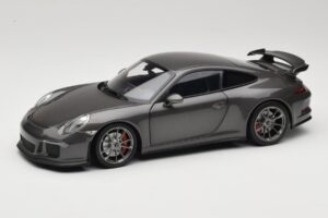 Porsche 911 991 GT3 Grey Metallic Minichamps 1:18 110062720 Metaal