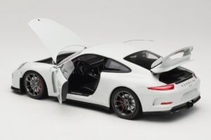 Porsche 911 991 GT3 Wit Met Zilveren Velgen Minichamps 1:18 113062721 Metaal — afbeelding 5 van 8