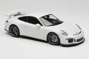 Porsche 911 991 GT3 Wit Met Zilveren Velgen Minichamps 1:18 113062721 Metaal — afbeelding 6 van 8