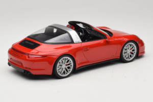Porsche 911 991 Targa GTS Rood GT Spirit 1:18 GT718 Hars — afbeelding 2 van 6