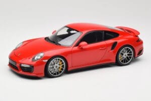 Porsche 911 991 Turbo S Guards Red Minichamps 1:18 110067122 Metaal