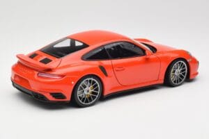 Porsche 911 991 Turbo S Lava Orange Minichamps 1:18 110067120 Metaal — afbeelding 3 van 8