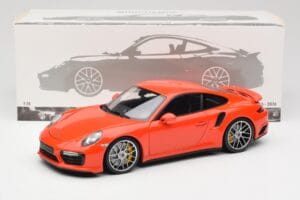 Porsche 911 991 Turbo S Lava Orange Minichamps 1:18 110067120 Metaal — afbeelding 8 van 8