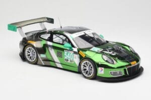 Porsche 911 991.1 GT3 R #540 Black Swan Racing P. Long / T. Pilgrim 24h Daytona 2016 Minichamps 1:18 155166540 Metaal — afbeelding 4 van 6