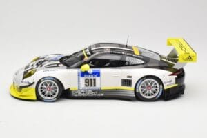 Porsche 911 991.1 GT3 R #911 Manthey Racing N. Tandy / E. Bamber 24h Nurburgring 2016 Minichamps 1:18 155166911 Metaal — afbeelding 3 van 6
