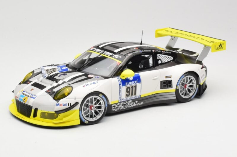 Porsche 911 991.1 GT3 R #911 Manthey Racing N. Tandy / E. Bamber 24h Nurburgring 2016 Minichamps 1:18 155166911 Metaal