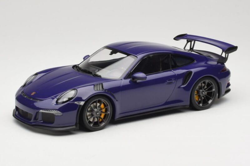 Porsche 911 991.1 GT3 RS Ultraviolet Minichamps 1:18 155066221 Metaal