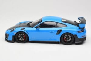Porsche 911 991.2 GT2 RS Blauw met Zwarte Velgen Minichamps 1:18 155068308 Metaal — afbeelding 3 van 6