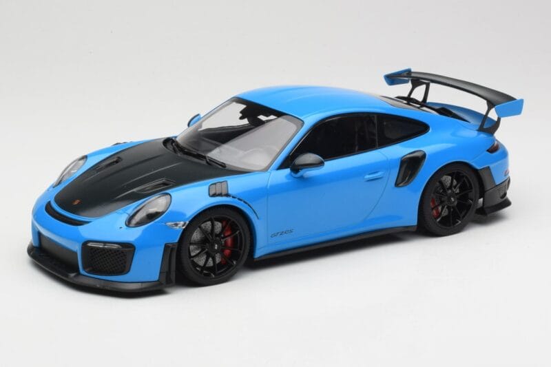 Porsche 911 991.2 GT2 RS Blauw met Zwarte Velgen Minichamps 1:18 155068308 Metaal